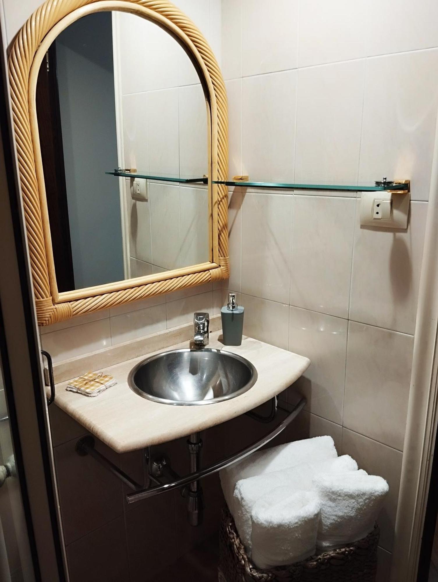Apartamento Piso Amplio Y Centrico *